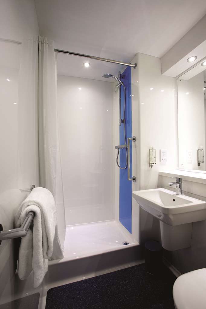 Travelodge Birmingham Dudley Oda fotoğraf